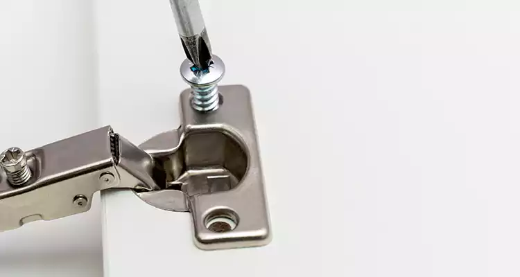 Screen Door Hinge Repair in Pompano Beach, FL