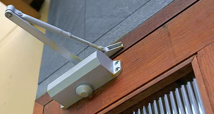 Automatic Door Opener Repair in Pompano Beach, FL