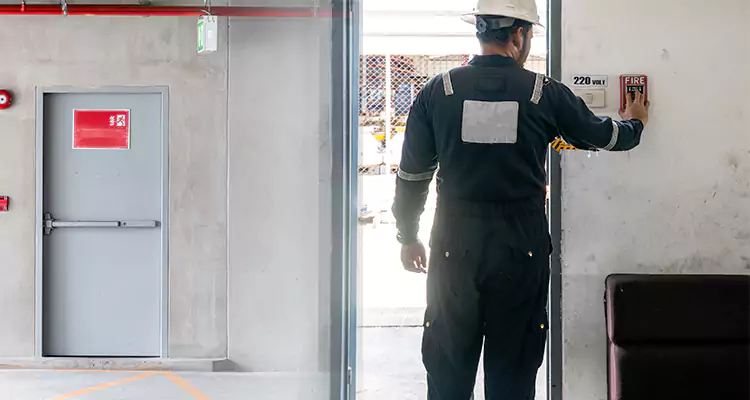 Emergency Fire Exit Door Repair in Pompano Beach, FL