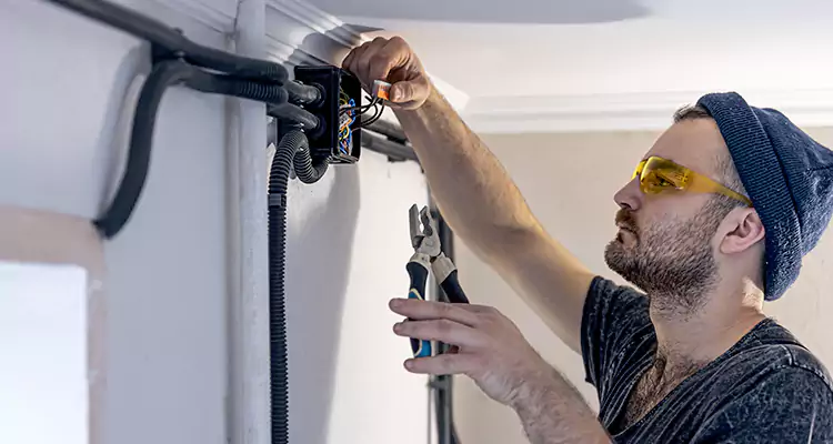Garage Door Opener Cable Repair in Pompano Beach, FL