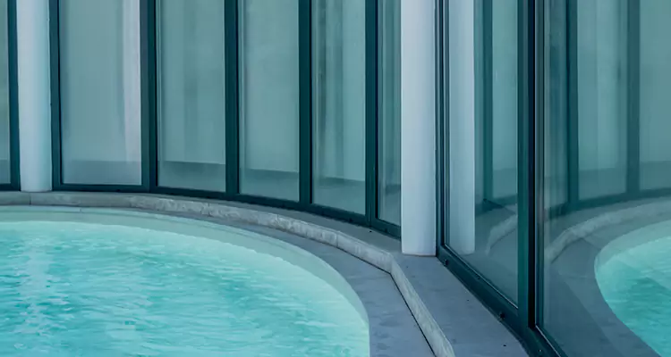 Repair Polyester Screen for Pool Enclosure in Pompano Beach, FL