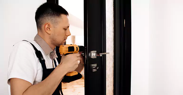Aluminum Storefront Doors Repair in Pompano Beach, FL
