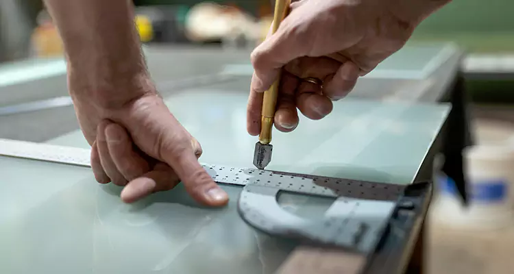 Glass Scratch Repair in Pompano Beach, FL