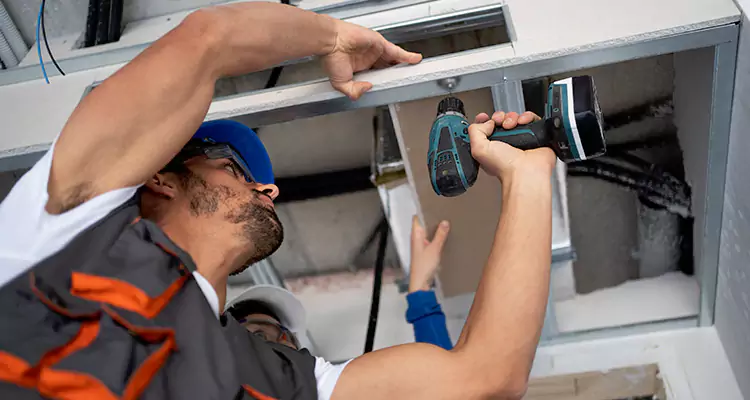 Emergency Overhead Door Repair in Pompano Beach, FL