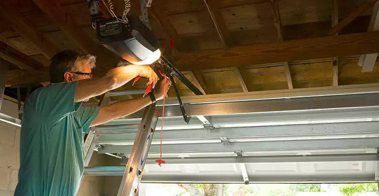 Chamberlain Garage Door Repair in Pompano Beach, FL