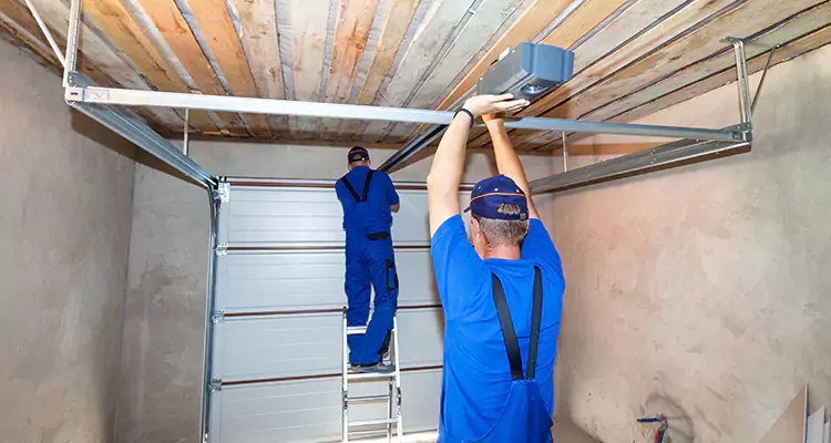 Garage Door Opener Technician in Pompano Beach, FL