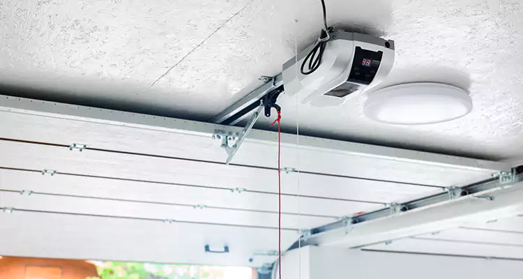 LiftMaster Garage Door Repair in Pompano Beach, FL