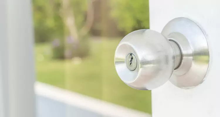 Patio Door Mechanism Jammed in Pompano Beach, FL