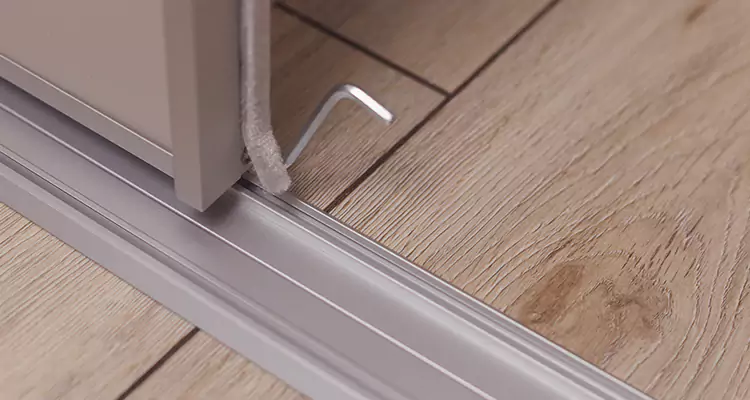 Squeaky Sliding Door Repair in Pompano Beach, FL