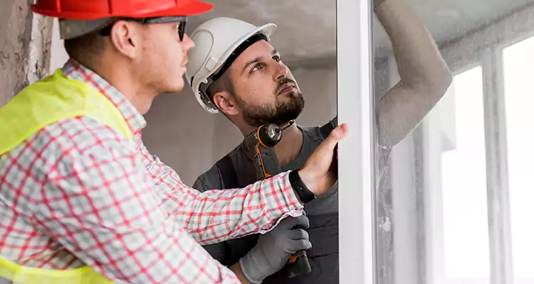 Sliding Patio Door Sticking? Expert Repair in Pompano Beach, FL.