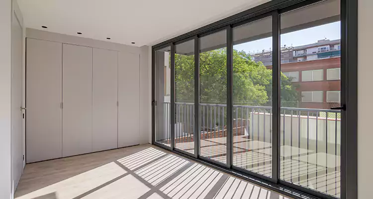 Fix Sliding Screen Door Track in Pompano Beach, FL